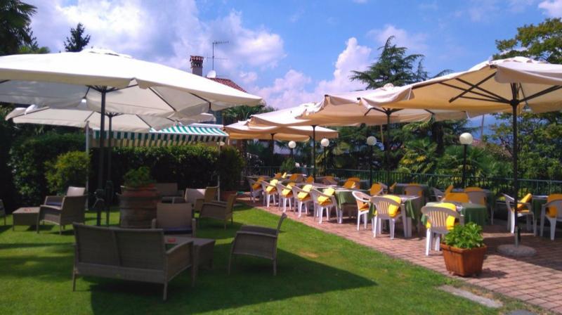 Hotel Flora Stresa Exterior foto